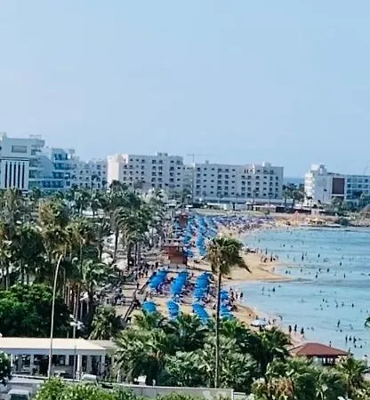 Pallinio Court 402 Fig Tree Bay- Beach, Iasonos Str 7a Апартаменти *