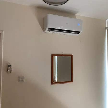 Pallinio Court 402 Fig Tree Bay- Beach, Iasonos Str 7a Апартаменти *