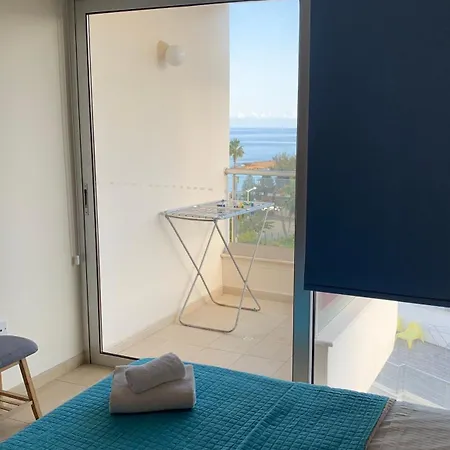 Apartment Pallinio Court 402 Fig Tree Bay- Beach, Iasonos Str 7a