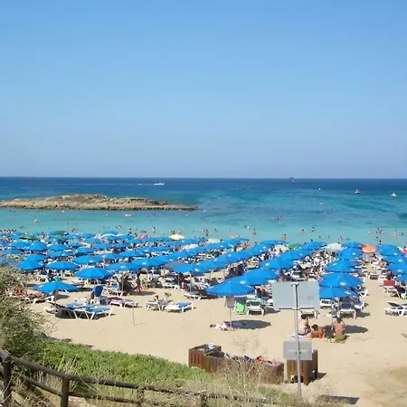 Pallinio Court 402 Fig Tree Bay- Beach, Iasonos Str 7a * Protaras